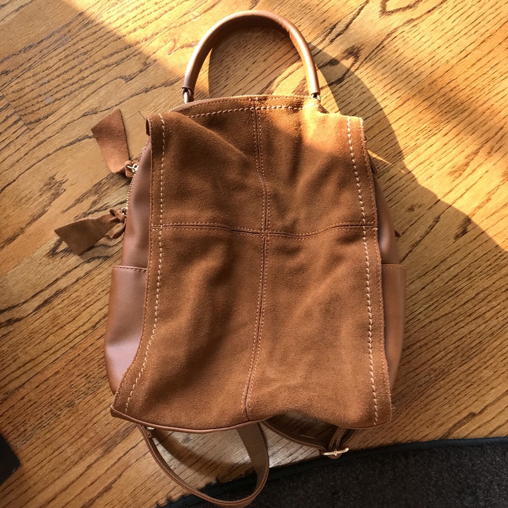 Camel colors bag 3 ways (Very New)